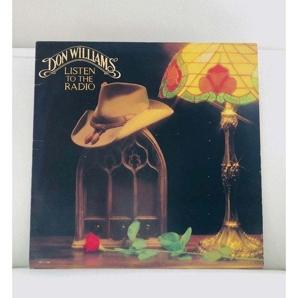 LP Don Williams - Listen To The Radio Vinyl Record - Picture 1 of 2